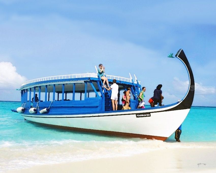 Speedboats Tour in the Maldives