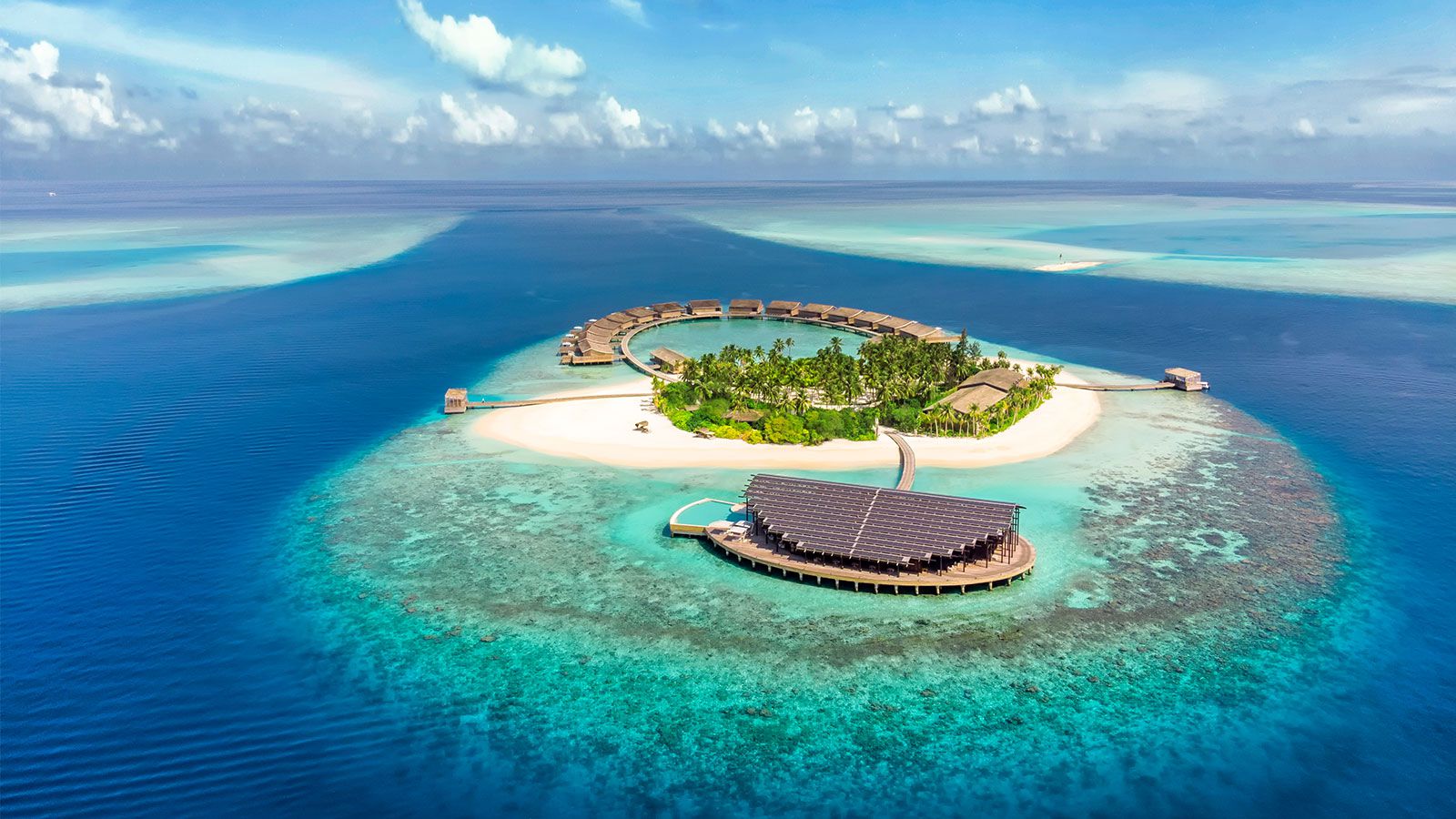 How to Reach Maldives