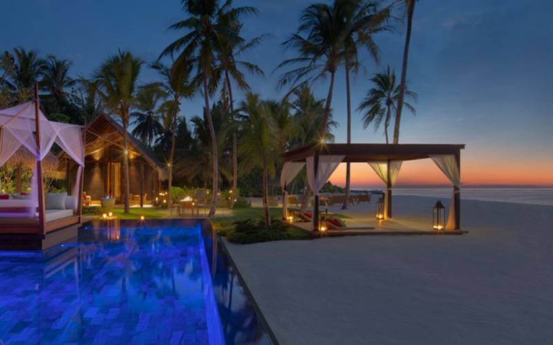 One & Only Reethi Rah's Grand Sunset Residence