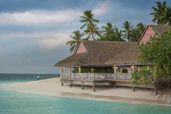 How to Plan A Budget-Friendly Vacation to the Maldives