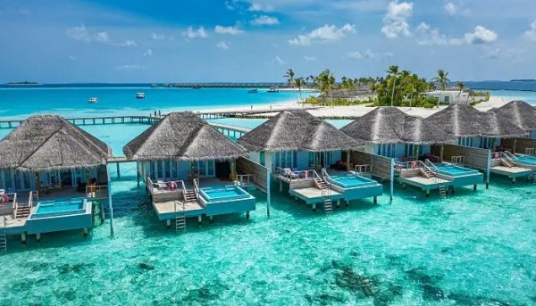 Top 10 Budget-Friendly Resorts in Maldives for Leisure Seekers